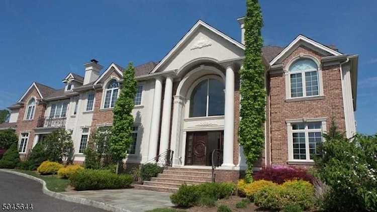 9 Lafayette Dr Livingston Twp., NJ 07039