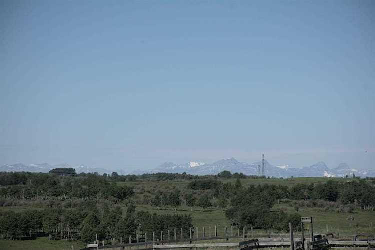 Symons Valley Road Rural Rocky View Rural Rocky View County, AB T4B 4N2