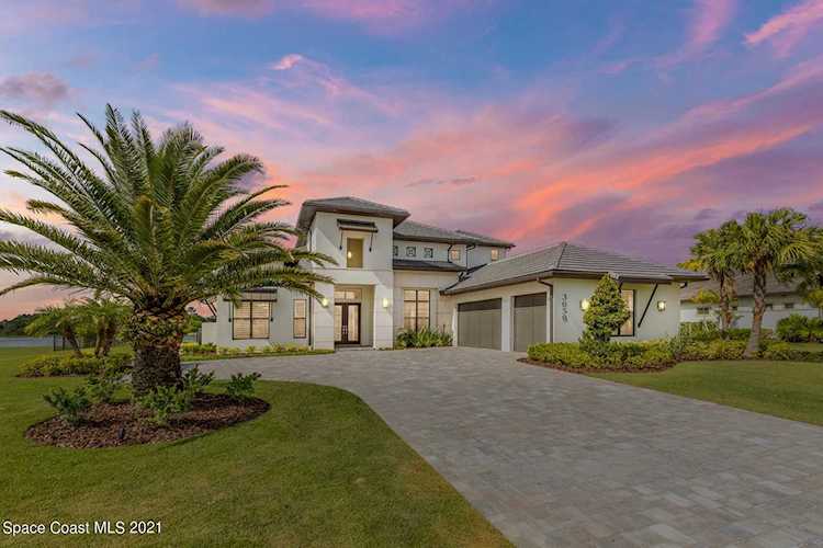 3659 Lake Adelaide Place Rockledge, FL 32955