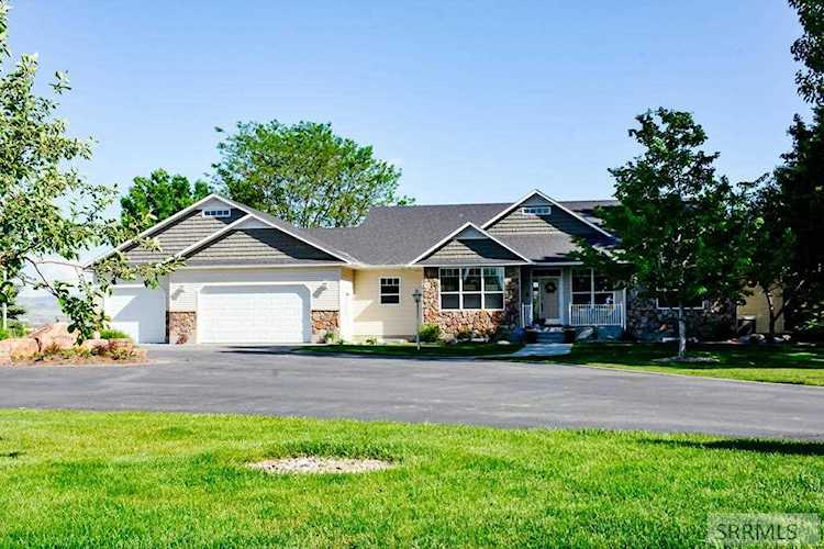 7403 S 1st E Idaho Falls, ID 83401