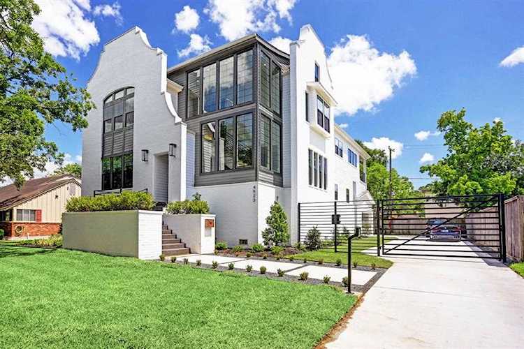 4923 Loch Lomond Dr Houston, TX 77096
