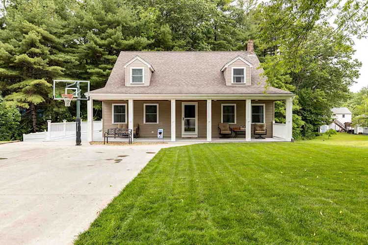 119 Walton Rd Seabrook, NH 03874