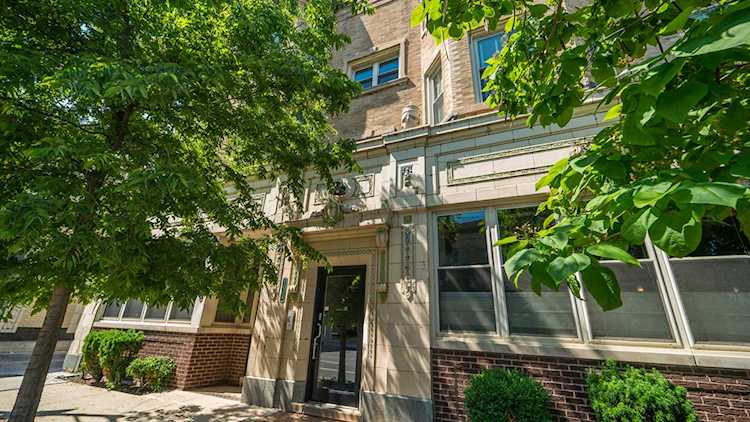 1114 W Leland Ave #1A, Chicago, IL, 60640 - $218,000 Photo 1