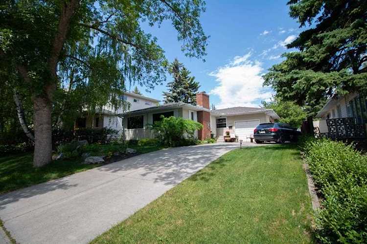 1008 80 Ave SW Calgary, AB T2V 0V5