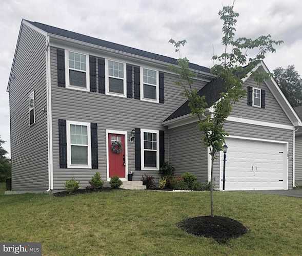 102 Thorny Crown Ln Stephenson, VA 22656
