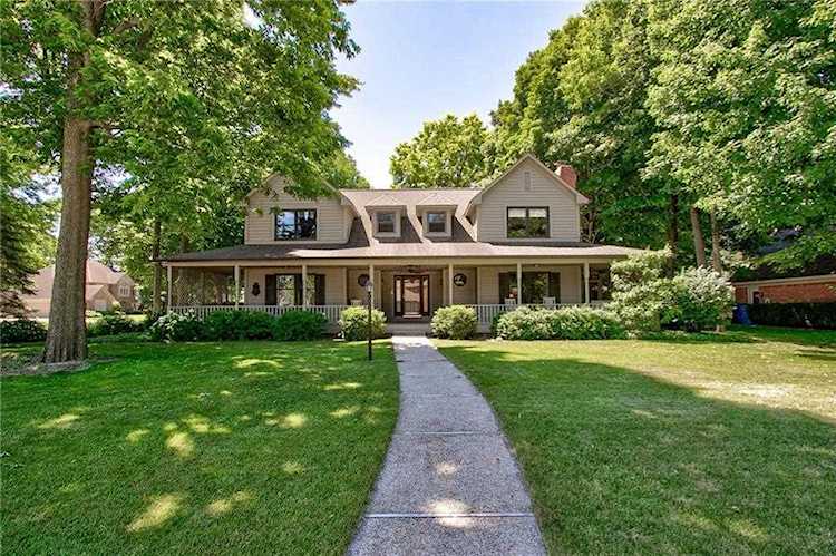11136 Bradbury Place Carmel, IN 46033