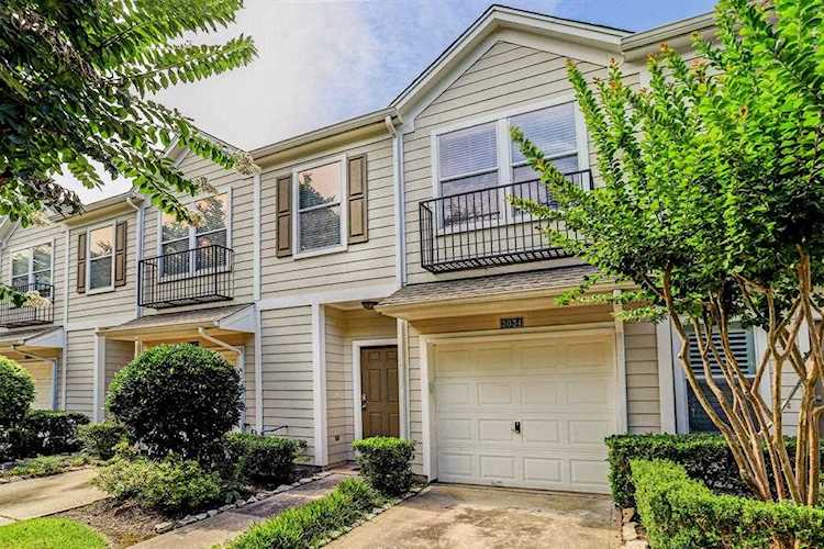 3034 S Heights Hollow Ln Houston, TX 77007