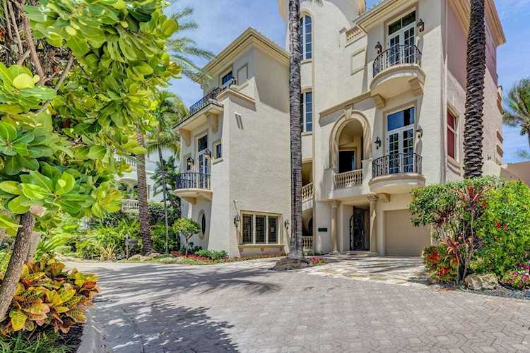 5 Ocean Place Highland Beach, FL 33487