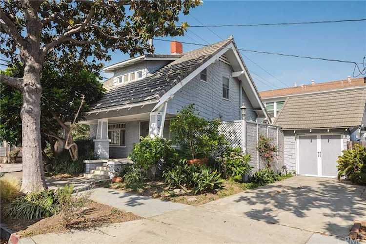 129 Esperanza Ave Long Beach, CA 90802