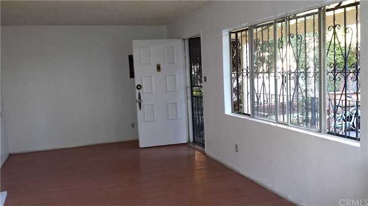 213 Rosemont Ave Los Angeles, CA 90026