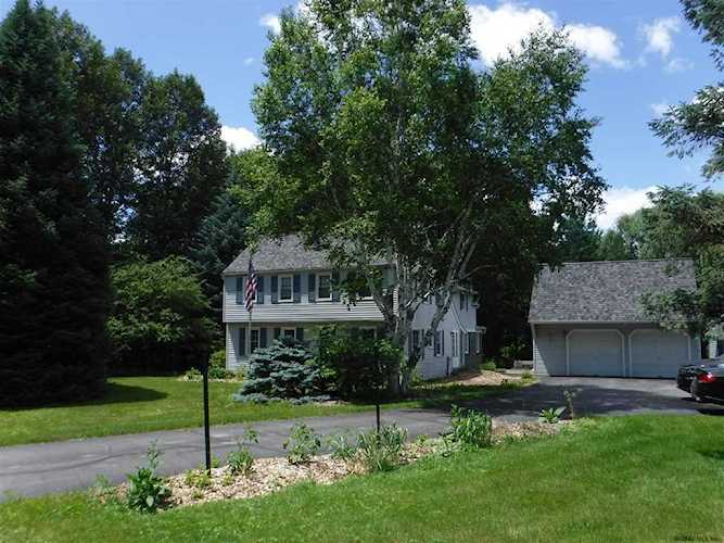 540 New Salem Rd Voorheesville, NY 12186
