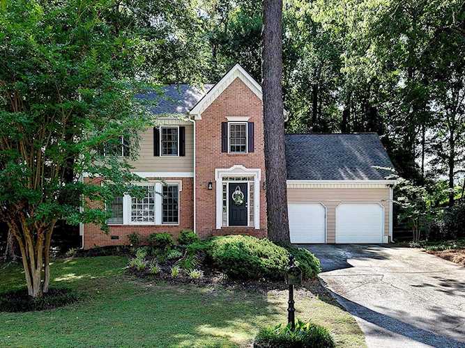 3379 Split Wood Way Powder Springs, GA 30127