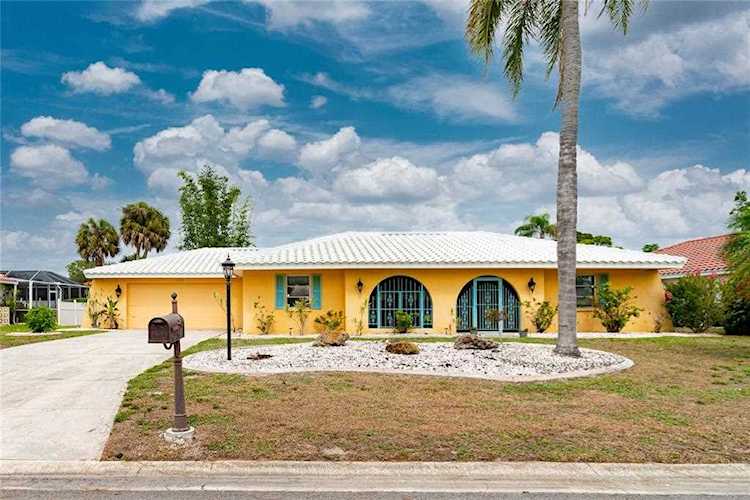 466 Leger Dr Nokomis, FL 34275