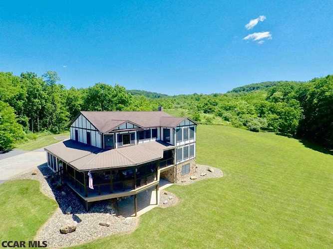 9137 Old Route 22 Huntingdon, PA 16652
