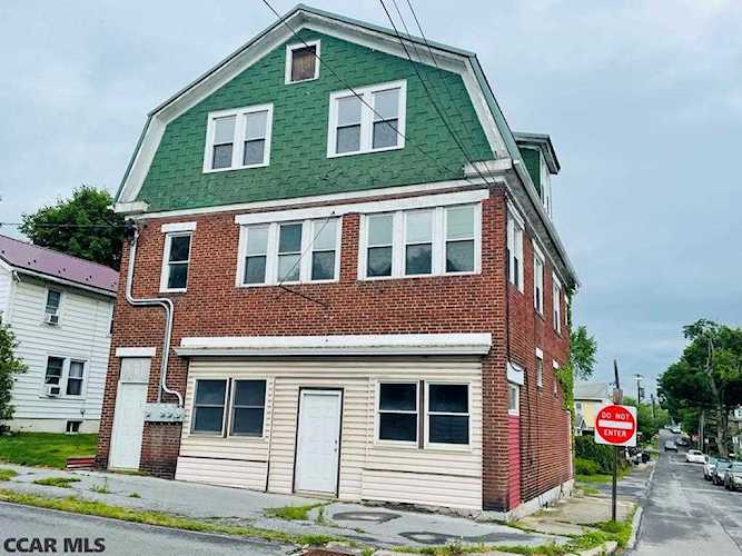 1027 Pine Street E Philipsburg, PA 16866