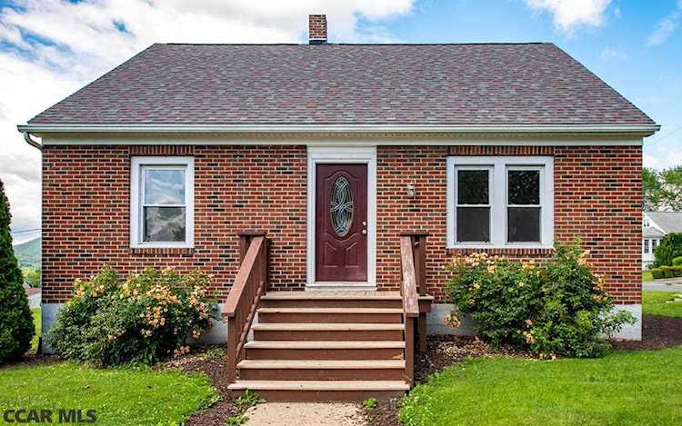 301 Pearl Street Lock Haven, PA 11745
