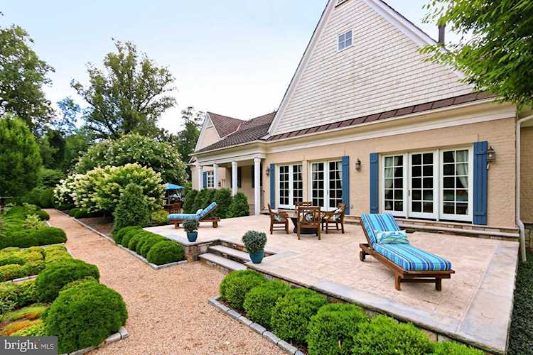 21281 Belle Grey Ln Upperville, VA 20184