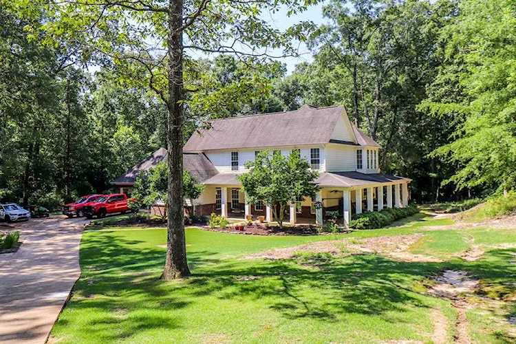 305 Keri Cv Oxford, MS 38655