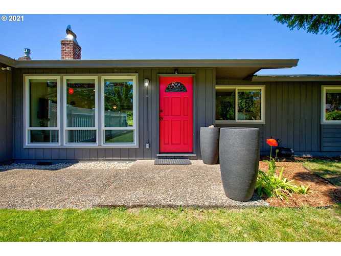 17149 S Bradley Rd Oregon City, OR 97045