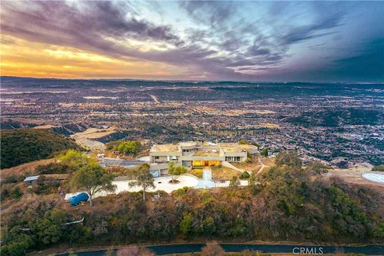 5000 Bluebird Rd Glendora, CA 91741