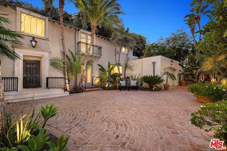1261 Stone Canyon Rd, Los Angeles, CA 90077 | RubyHome Photo 1