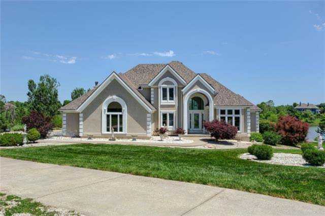 14801 Lake Pointe Ct Liberty, MO 64068 | MLS 2328218 Photo 1