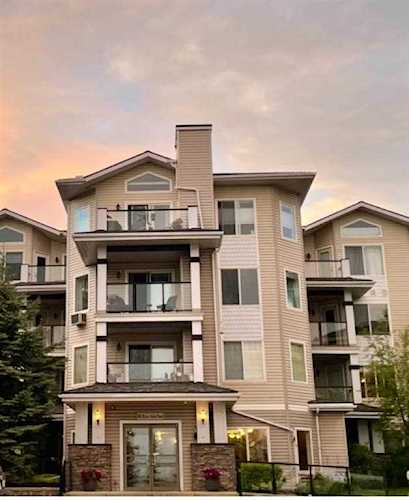 345 Rocky Vista Park NW #223 Calgary, AB T3G 5K6