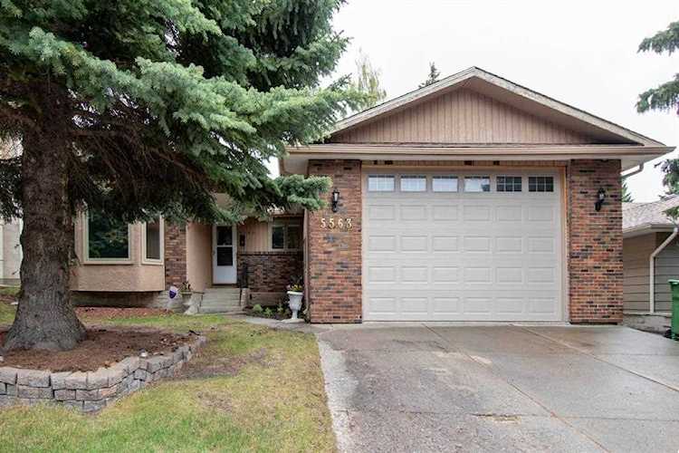 5563 Dalhart Hill NW Calgary, AB T3A 1S8