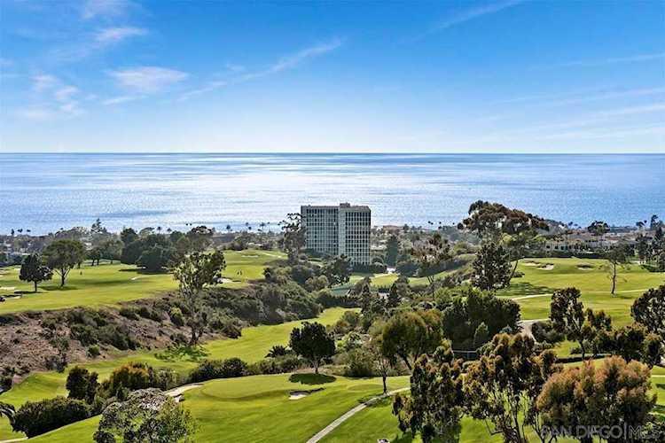 6878 Country Club Dr La Jolla, CA 92037