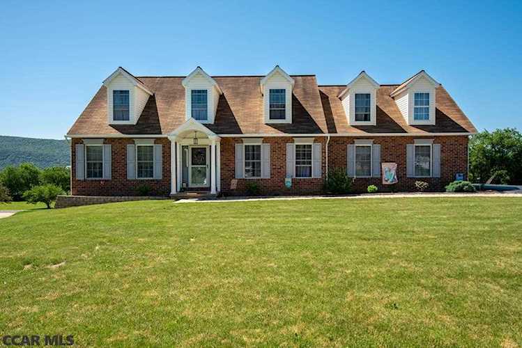68 Colonial Drive Reedsville, PA 17084