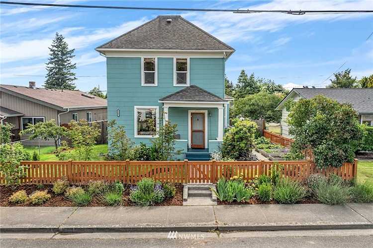 2307 Fulton St Everett, WA 98201