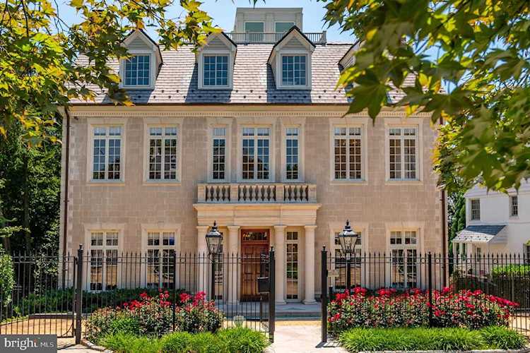 3101 Chain Bridge Rd NW Washington, DC 20016