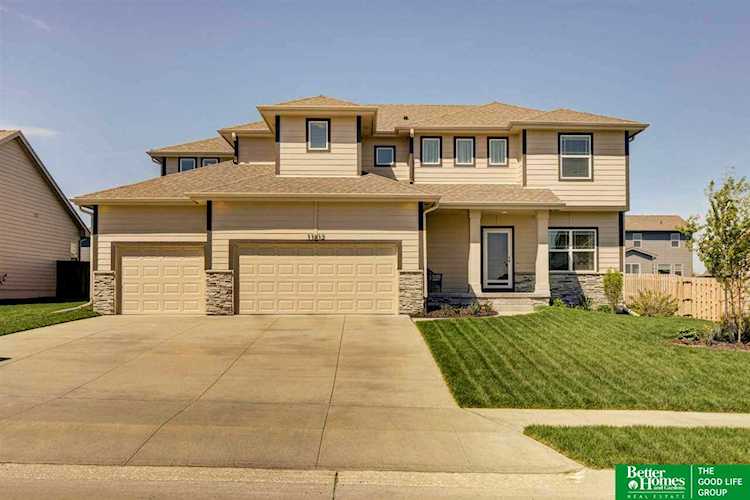11612 S 110th Ave Papillion, NE 68046 | MLS 22109037 Photo 1