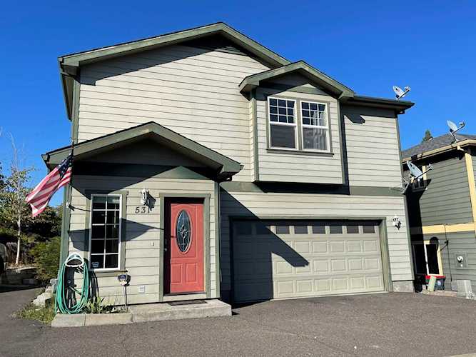 531 Freeman Rd Central Point, OR 97502