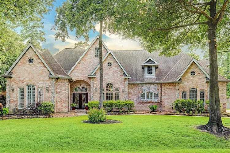 4 Charis Place Spring, TX 77388