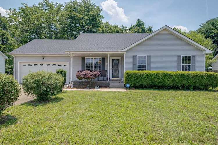 4065 New Grange Cir Clarksville, TN 37040 | MLS 2264086 Photo 1