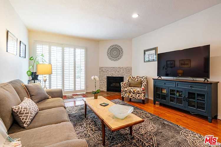 5870 Green Valley Circle #120 Culver City, CA 90230 | MLS 21713108 Photo 1