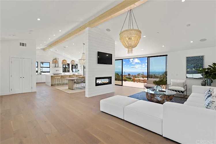 5709 Busch Dr Malibu, CA 90265