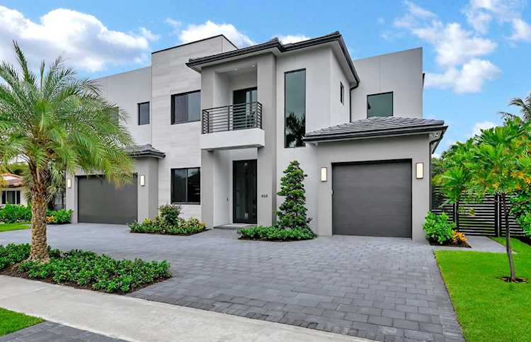 464 NE 5th Court Boca Raton, FL 33432