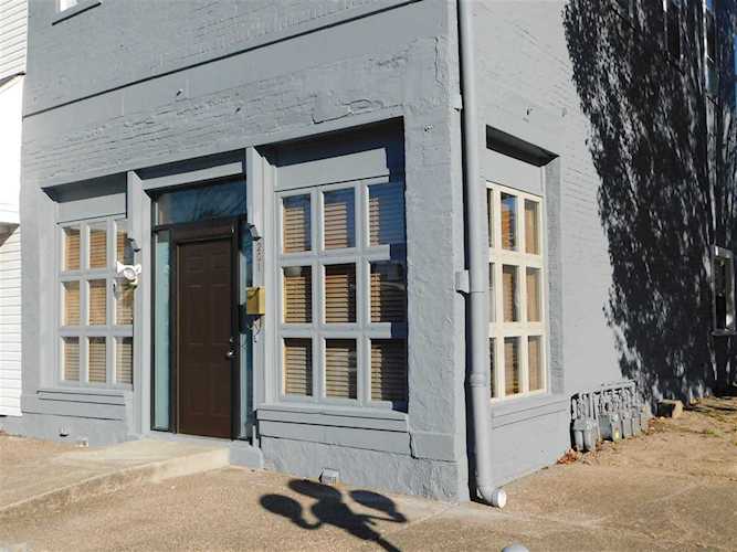201 N Third Avenue Evansville, IN 47710