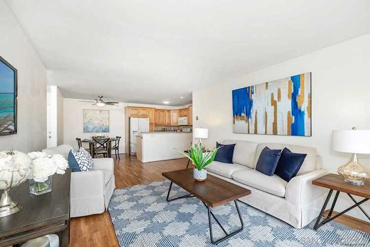 1855 Diamond St #5-111 San Diego, CA 92109