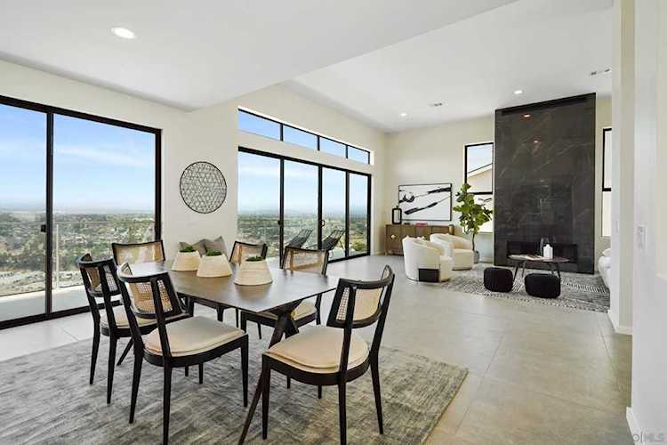 5715 Soledad Mountain Rd. La Jolla, CA 92037