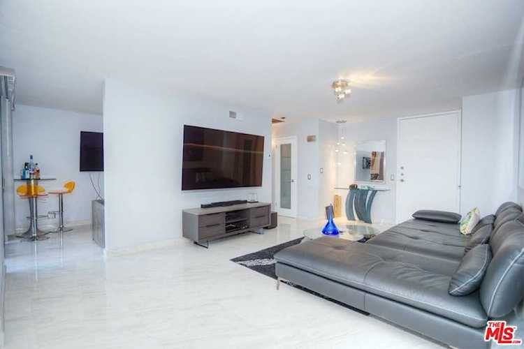 100 S Doheny Dr #709 Los Angeles, CA 90048