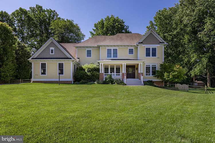 9713 Flint Hill Ct Vienna, VA 22181 | MLS ® VAFX1206002 Photo 1