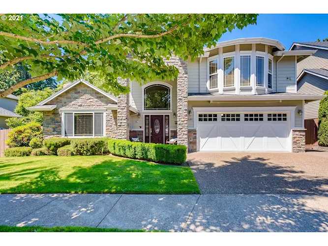 2195 River Heights Cir West Linn, OR 97068