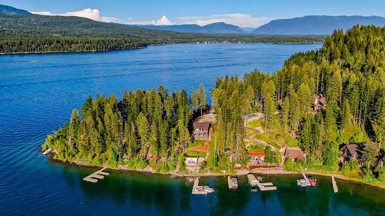 715 Lm Beach Ln Whitefish, MT 59937