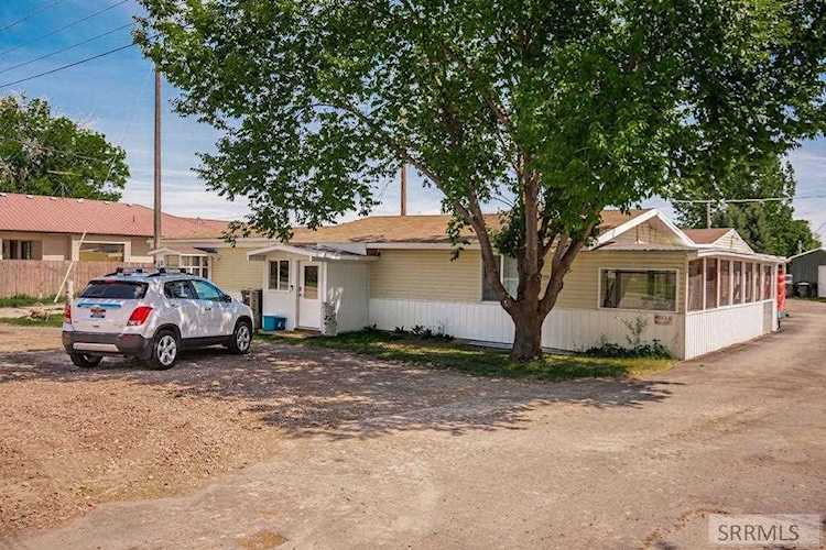 642 E 1 S Rigby, ID 83442