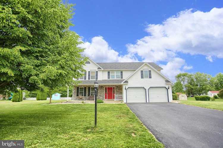 210 Overfield Dr Carlisle, PA 17015 | MLS PACB135764 Photo 1