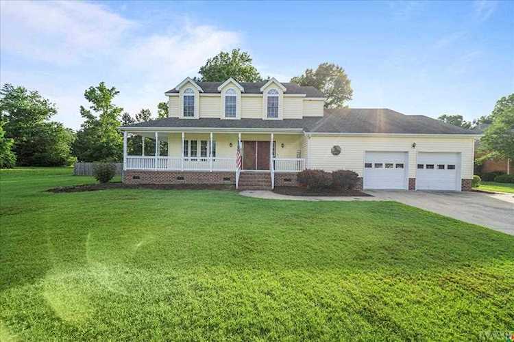 803 Lister Chase Elizabeth City, NC 27909