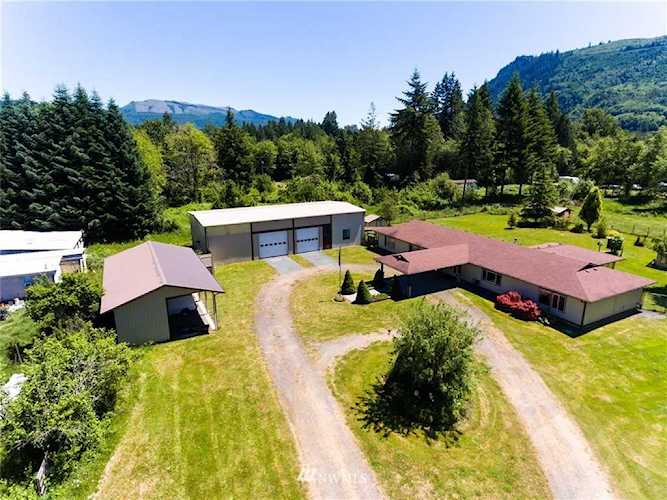 1521 C Main Ave Morton, WA 98356